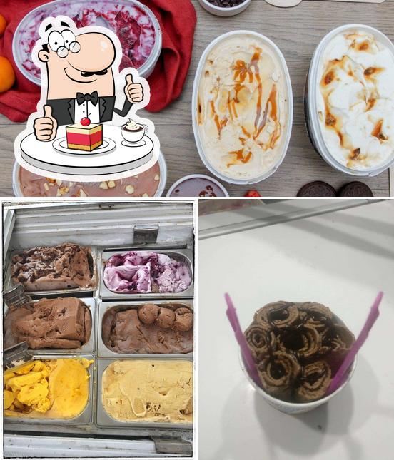 Tangelo - Low Calorie Ice Cream serves a selection of desserts