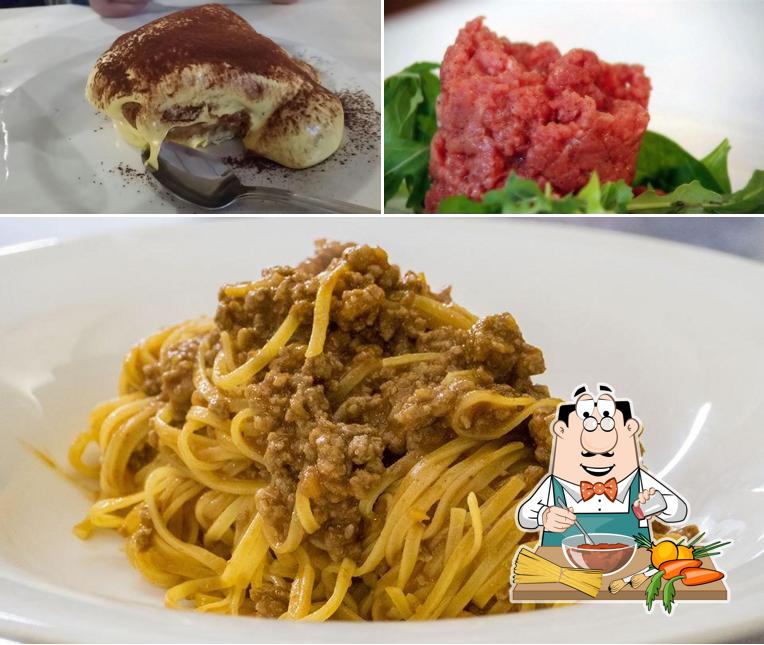 Spaghetti alla bolognese al Osteria Italia