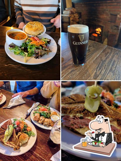 Crow & Gate Pub in Nanaimo - Restaurant menu and reviews