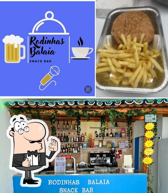 Vea esta foto de Rodinhas Balaia Snack Bar
