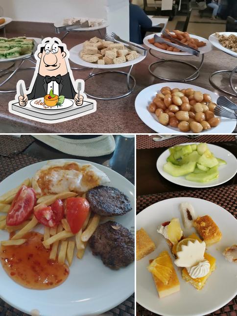 Food at El Andalus Restaurant