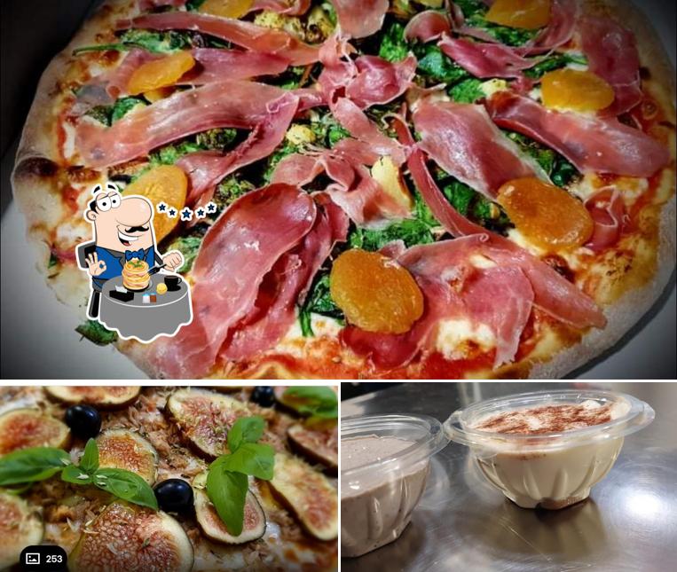 Food at Pizzaria Pizza'Dela