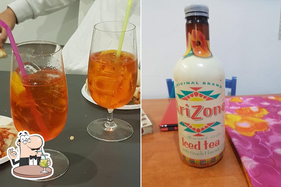 Prenditi un drink dal menu