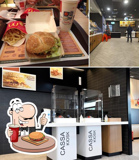 Tómate una hamburguesa en McDonald's Rovato