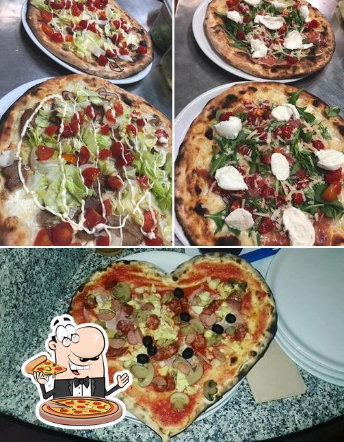 Scegli una pizza a Pizzeria Ristorante Aladino