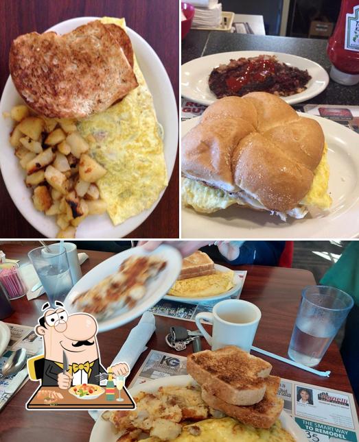 Hotcakes Family Restaurant in East Windsor - Restaurant menu and reviews