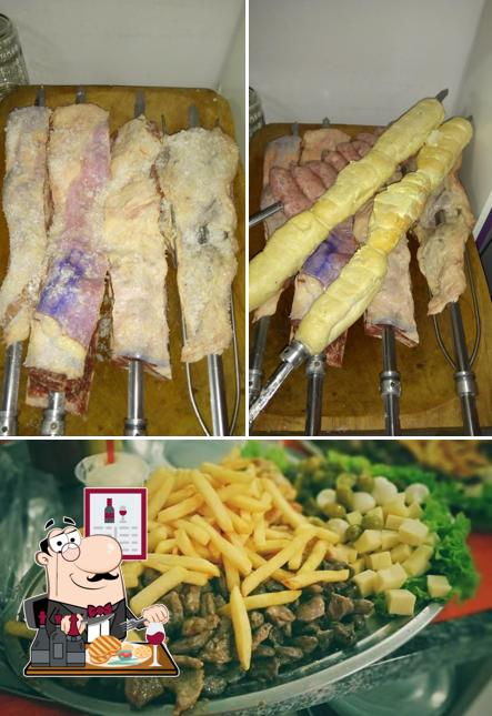 Peça pratos de carne no Menega´s Lanches