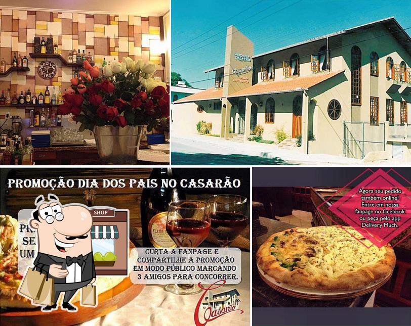 Entre diversos coisas, exterior e comida podem ser encontrados no Pizzaria e Choperia Casarão