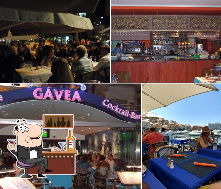 Among various things one can find bar counter and interior at A Gávea Marina