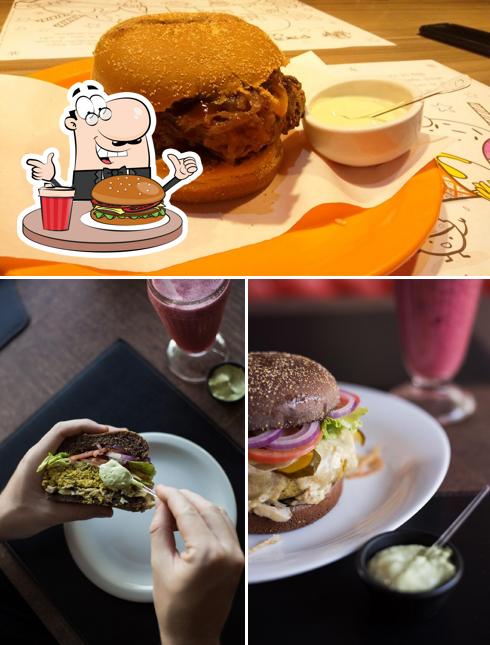 Peça um hambúrguer no Container Burger Food & Beer