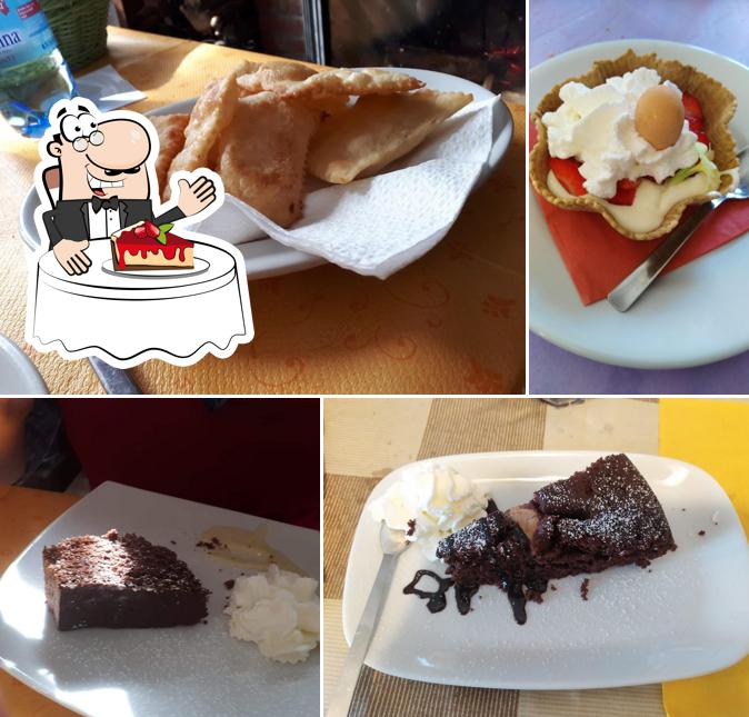 Trattoria Bar La Scaparina serve un'ampia varietà di dessert