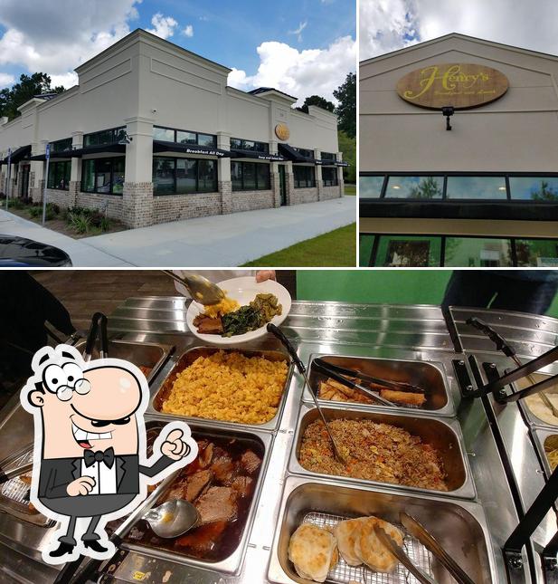 Mira las fotografías que muestran exterior y comida en Henry's Restaurant in Pooler