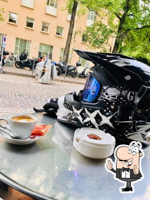 Ecco una foto di Cafe' Maschin Di Puff Florian E Puff Thomas Snc