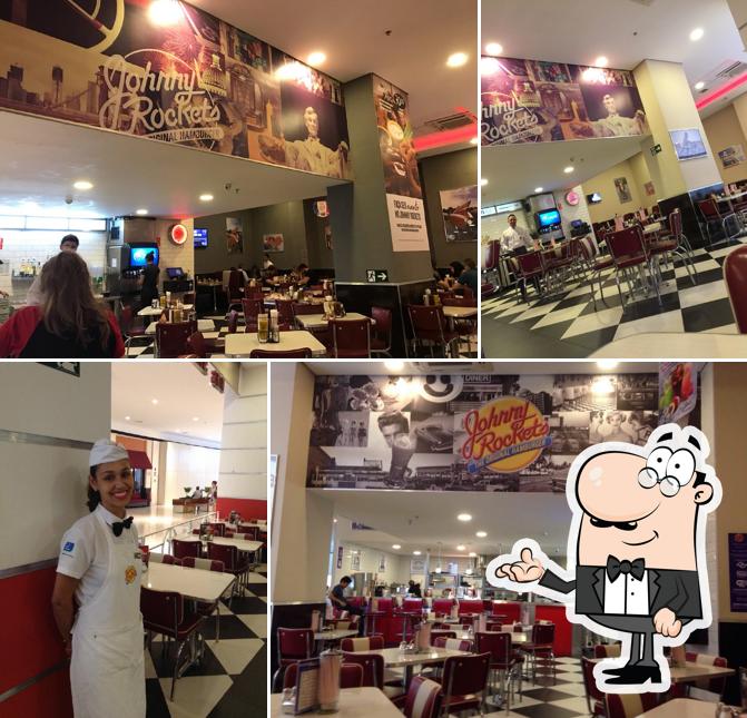 O interior do Johnny Rockets