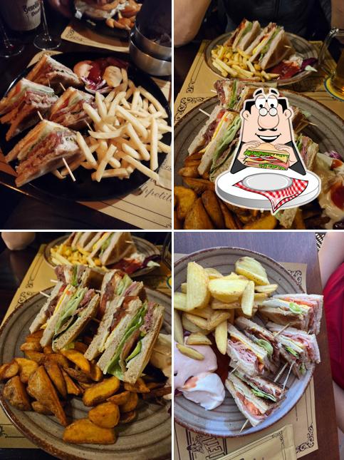 Club sandwich al Tetley's Pub