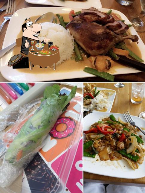 Еда в "Pon Thai Bistro"