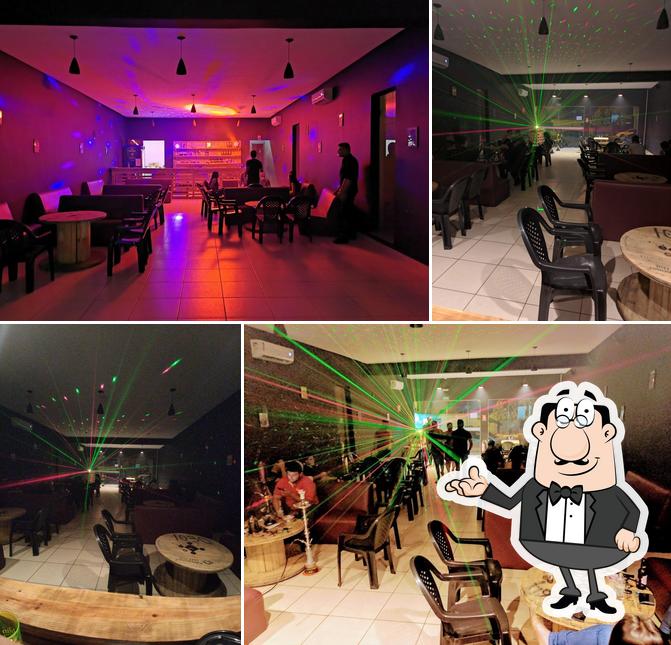 O interior do Joker Pub