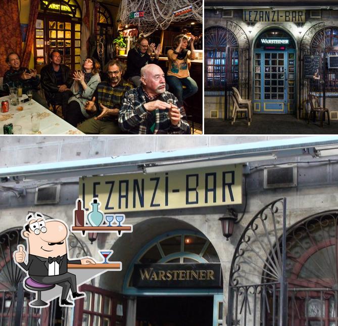 L'intérieur de Le Zanzi-Bar | Bar musical, concerts, soirées karaoké