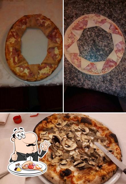 Prenditi una pizza a Al Casale