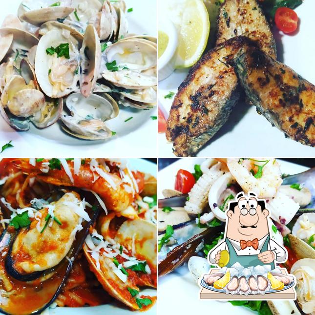 Huîtres à Grillade de Poisson SCAD FISH