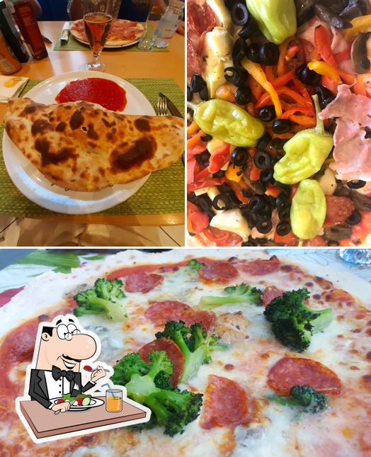 La foto della cibo e bevanda di Pizzeria Happy Pomodoro