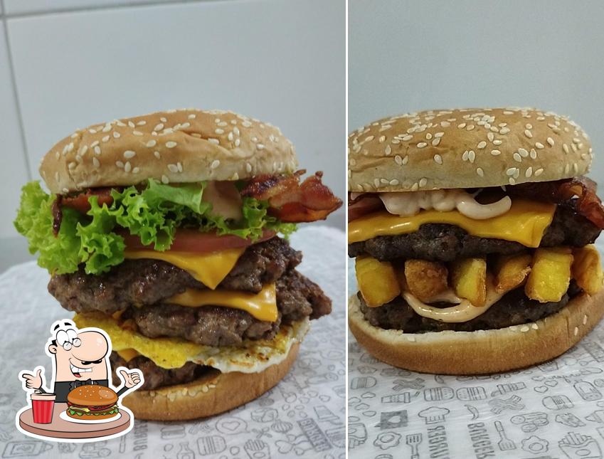 Os hambúrgueres do Es. La Casa De Hamburguer irão satisfazer diferentes gostos