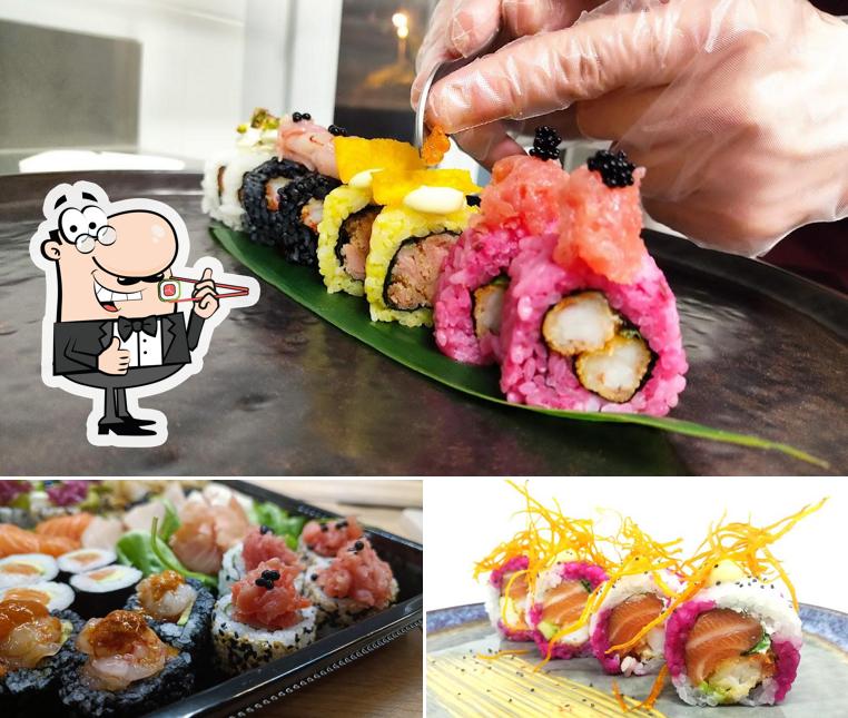 Sushi-Rollen werden von Sushiway Bagheria - Ristorante giapponese angeboten