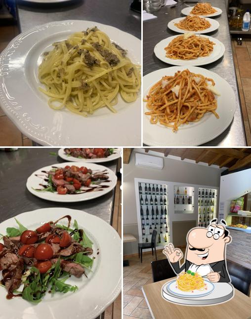 Spaghetti alla carbonara al Bar pizzeria del nera