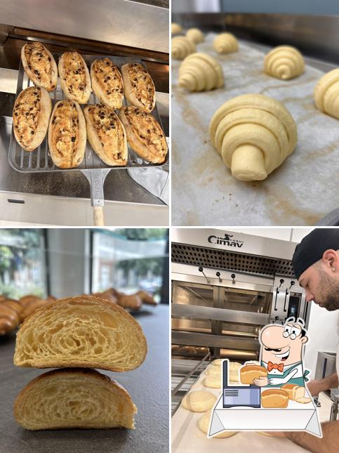 Pane all'aglio al Panificio Puro Fresh Bakery