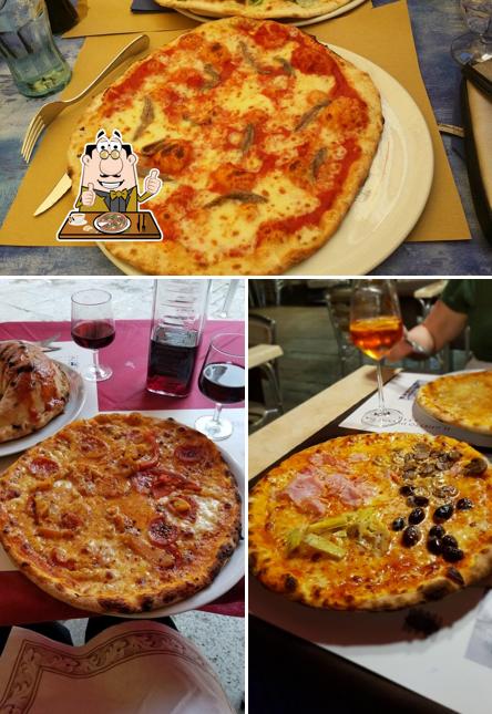 Prenditi una pizza a Ristorante Pizzeria Al Faro