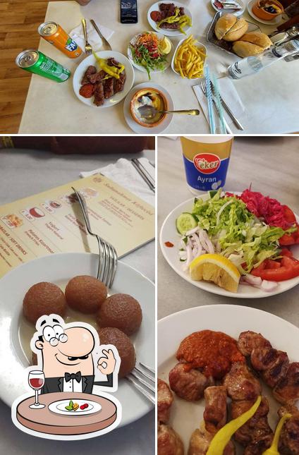 tarihi sultanahmet koftecisi selim usta istanbul divan yolu cd no 12 turkish restaurant menu and reviews