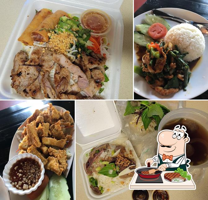 Thai Pho Ewa in Ewa Beach Restaurant menu and reviews