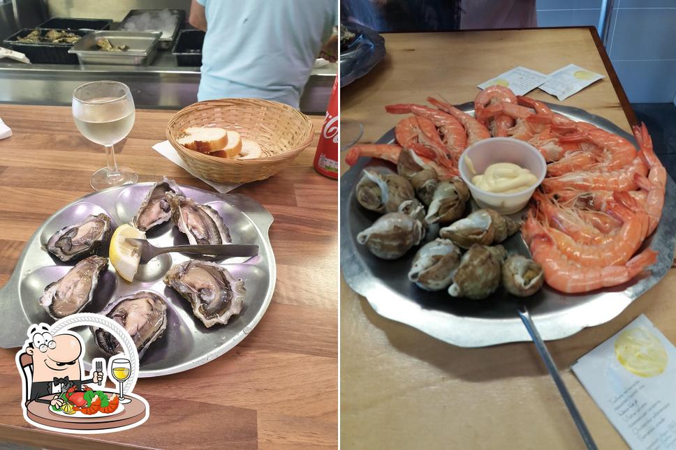 Commandez de nombreux plats à base de fruits de mer servis par Famille Laboudigue Marion