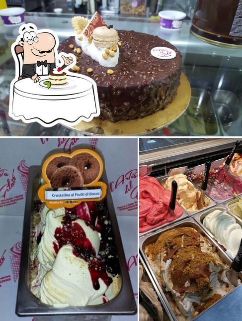 L'Artista del Gelato propone un'ampia selezione di dessert