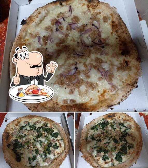 A Pizzeria Fefe E Toto, vous pouvez essayer des pizzas