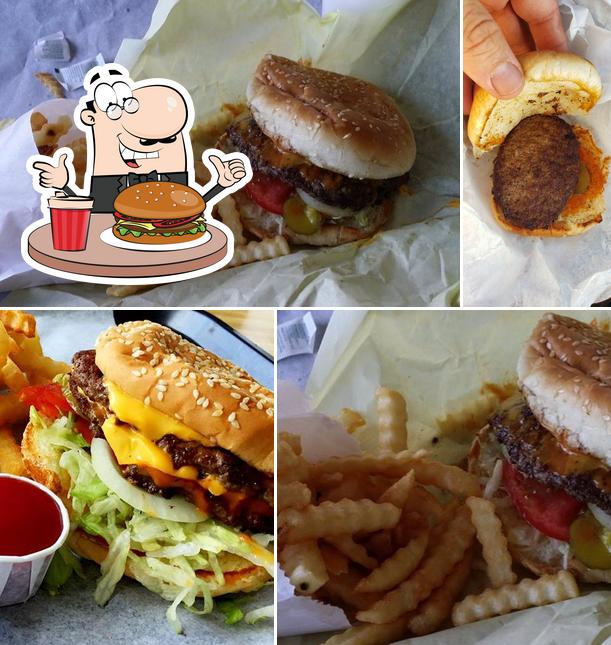 Sno-White Drive-In in Fresno - Restaurant menu and reviews