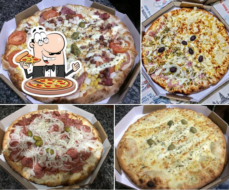 Peça diversos tipos de pizza