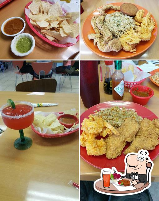 Взгляните на изображение ресторана "Angie's Mexican & Seafood"