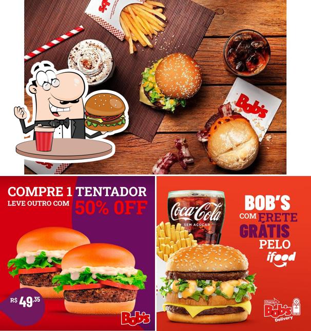 Peça um hambúrguer no Bob's Shakes - Shopping Itaú Power II