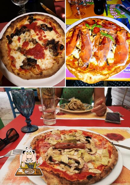 Choisissez des pizzas à Peppino Trattoria