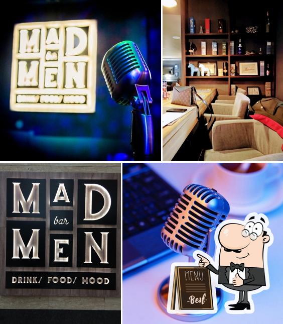 Это снимок ресторана "Mad Men Bar"