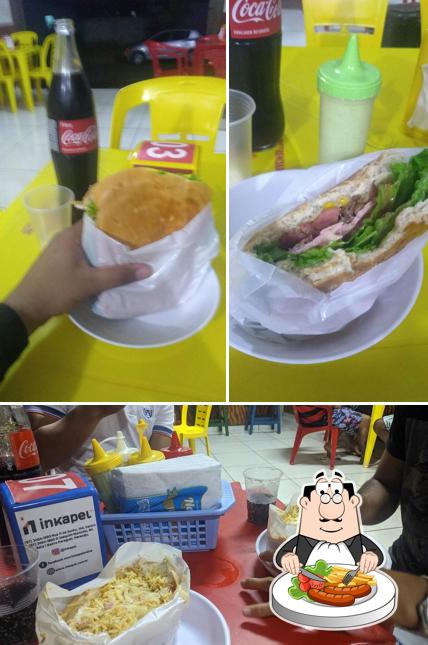 O Ki-Dogão Lanches se destaca pelo comida e interior