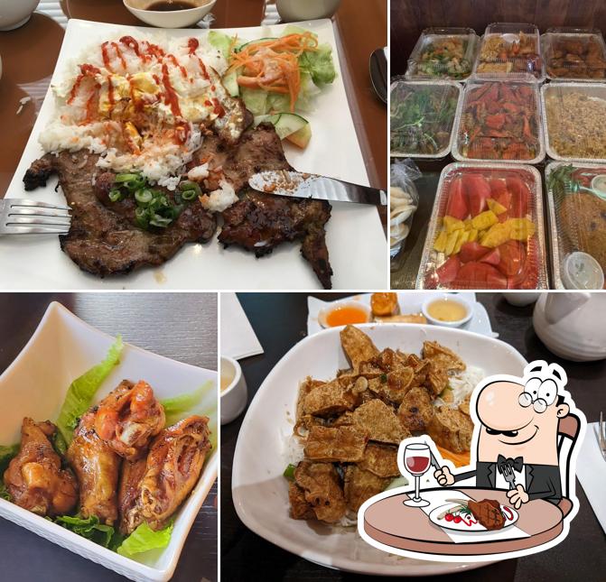 Prenez des plats à base de viande à Little Saigon Vietnamese, Thai & Japanese Restaurant