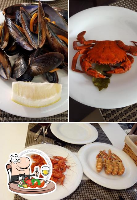 Elige entre las distintas recetas de marisco que te ofrecen en Cáncamo Mariscos