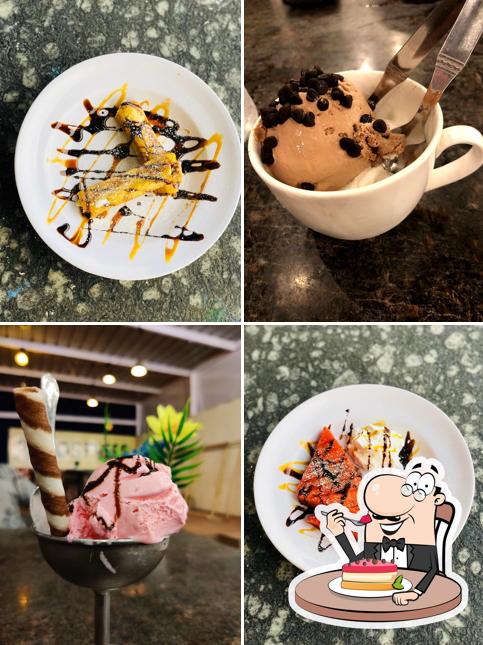 Atmosphere Lounge provides a number of desserts