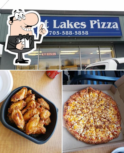 Regarder cette photo de Great Lakes Pizza