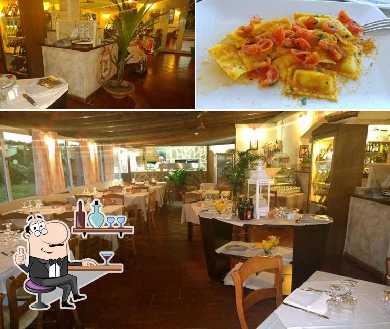 La foto di interni e cibo da Ristorante Pizzeria Il Borgo sul Mare