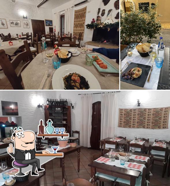 Siediti a un tavolo di Trattoria Il Gambero