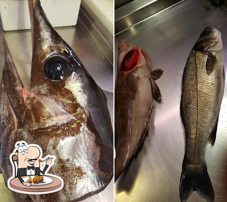 Prenditi i piatti di pesce a Maressa Francesco