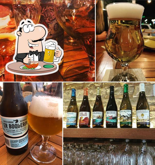 Puoi goderti un rinfrescante bicchiere di birra chiara o scura